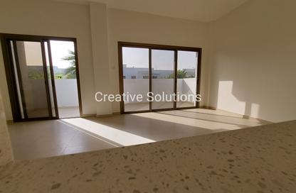 Bungalow - Studio - 2 Bathrooms for rent in The Gardens Buildings - The Gardens - Dubai