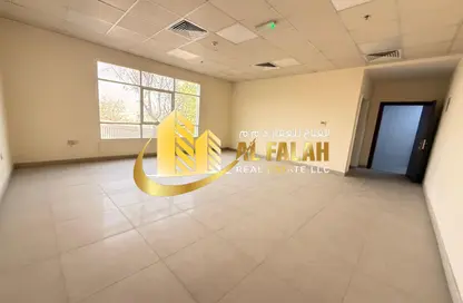 مكتب - استوديو - 1 حمام للايجار في المنطقة الصناعية رقم 5 - المنطقة الصناعية بالشارقة - الشارقة