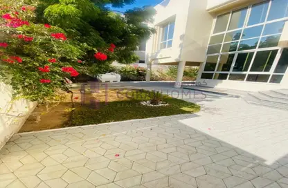 Villa - 4 Bedrooms - 4 Bathrooms for rent in Umm Suqeim 1 Villas - Umm Suqeim 1 - Umm Suqeim - Dubai