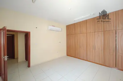 Apartment - 3 Bedrooms - 3 Bathrooms for rent in Civic Center - Al Jimi - Al Ain