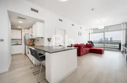Apartment - 1 Bedroom - 1 Bathroom for sale in Azure Residences - Palm Jumeirah - Dubai