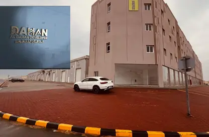 Factory - Studio - 7 Bathrooms for rent in Umm Al Thuoob - Umm Al Quwain