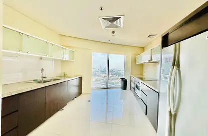 Apartment - 3 Bedrooms - 4 Bathrooms for rent in Park Place Tower - Sheikh Zayed Road - Dubai