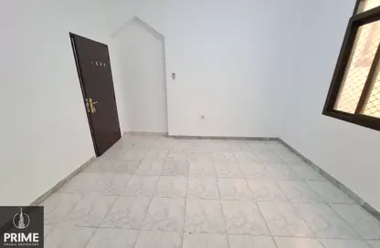 Apartment - 1 Bedroom - 1 Bathroom for rent in Al Muroor Building - Sultan Bin Zayed the First Street - Muroor Area - Abu Dhabi