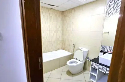 Apartment - 1 Bedroom - 2 Bathrooms for sale in Ajman One - Ajman Downtown - Ajman