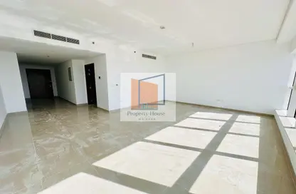 شقة - 3 غرف نوم - 4 حمامات للايجار في بلوم سنترال السكنية - بلوم سنترال - الطبية - أبوظبي