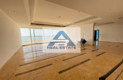 Apartment - 5 Bedrooms - 6 Bathrooms for rent in Corniche Road - Abu Dhabi