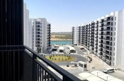 Apartment - 1 Bedroom - 1 Bathroom for sale in Waters Edge - Yas Island - Abu Dhabi