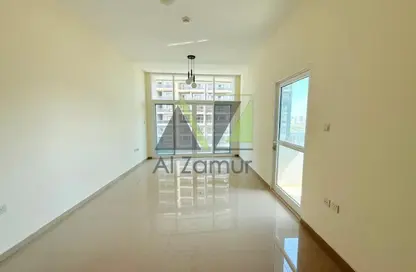 شقة - 2 غرف نوم - 2 حمامات للايجار في برج يونى استايت الرياضية - مدينة دبي الرياضية - دبي