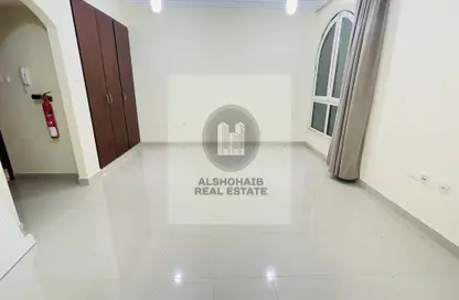 شقة - 1 حمام للايجار في روضة أبو ظبي - أبوظبي