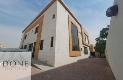 Apartment - 4 Bedrooms - 7 Bathrooms for rent in Hoshi - Al Badie - Sharjah