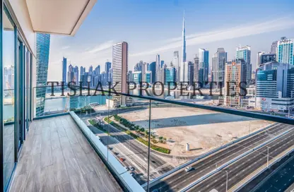 Apartment - 1 Bedroom - 1 Bathroom for sale in SOL Bay - Business Bay - Dubai