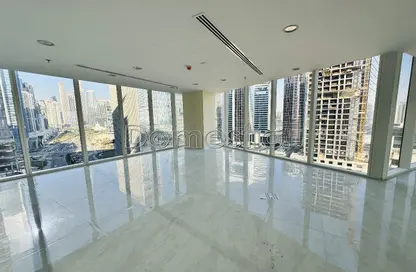 Empty Room image for: Office Space - Studio for sale in Park Lane Tower - Business Bay - Dubai, Image 1