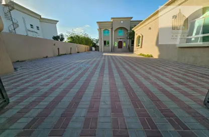 Terrace image for: Villa - 5 Bedrooms for rent in Al Hamidiya 2 - Al Hamidiya - Ajman, Image 1