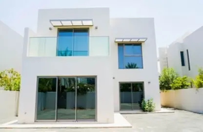 Villa - 5 Bedrooms - 6 Bathrooms for sale in Uptown Al Zahia - Al Zahia - Muwaileh Commercial - Sharjah