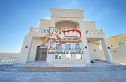 Villa - 5 Bedrooms - 7+ Bathrooms for rent in Shakhbout City - Abu Dhabi