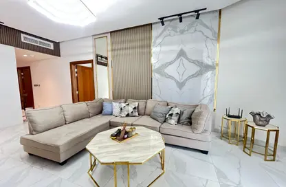 شقة - 2 غرف نوم - 2 حمامات للايجار في ميلينيوم بن غاطي ريزيدنسز - الخليج التجاري - دبي