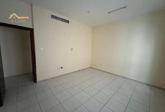 15587366 - Property Image 2