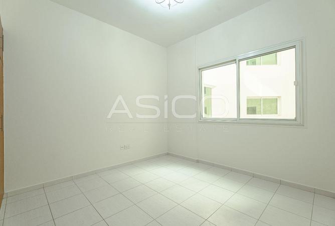 15712014 - Property Image 3