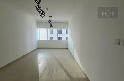 Empty Room image for: Apartment - 1 Bedroom - 2 Bathrooms for sale in MAG 218 - Dubai Marina - Dubai, Image 1