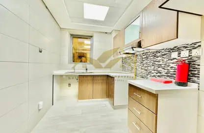 Apartment - 1 Bedroom - 2 Bathrooms for rent in Jumeirah Garden City - Al Satwa - Dubai