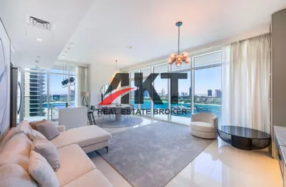 Apartment - 3 Bedrooms - 4 Bathrooms for sale in Sunrise Bay - EMAAR Beachfront - Dubai Harbour - Dubai