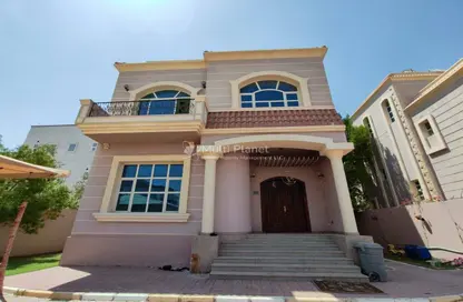 فيلا - 4 غرف نوم - 5 حمامات للايجار في مدينة خليفة - أبوظبي