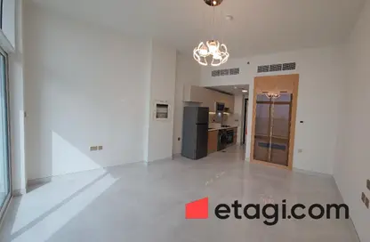 شقة - غرفة نوم - 2 حمامات للايجار في سكايز من دانوب - ارجان - دبي