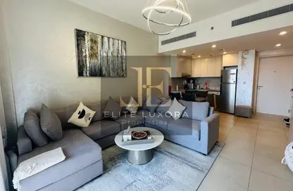Apartment - 1 Bedroom - 2 Bathrooms for sale in Lamtara 3 - Madinat Jumeirah Living - Umm Suqeim - Dubai