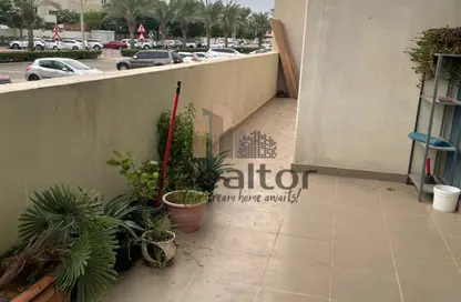 Apartment - 2 Bedrooms - 1 Bathroom for sale in Tower 26 - Al Reef Downtown - Al Reef - Abu Dhabi Apartment - 2 Bedrooms - 1 Bathroom for sale in Tower 26 - Al Reef Downtown - Al Reef - Abu Dhabi
