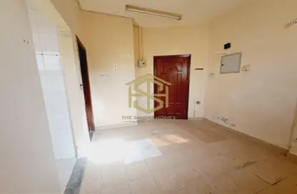 Apartment - 1 Bathroom for rent in Rolla Square - Rolla Area - Sharjah