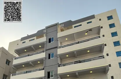 عمارة بالكامل - 8 غرف نوم - 8 حمامات للبيع في الرميلة 2 - الرميلة - عجمان