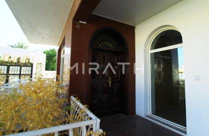 Villa - 6 Bedrooms - 7 Bathrooms for rent in Jumeirah 2 Villas - Jumeirah 2 - Jumeirah - Dubai