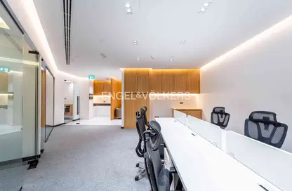 Office Space - Studio - 1 Bathroom for rent in Park Towers Podium - Park Towers - DIFC - Dubai