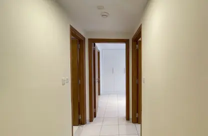 Apartment - 2 Bedrooms - 2 Bathrooms for rent in 21st Century Tower - Sheikh Zayed Road - Dubai