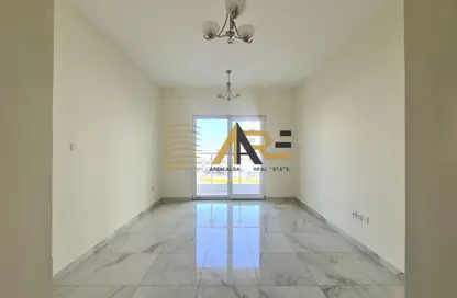 شقة - غرفة نوم - 2 حمامات للايجار في سراب 2 - الجادة - الشارقة