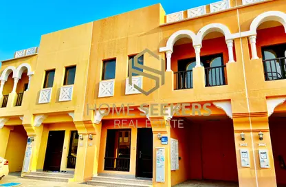 Villa - 2 Bedrooms - 3 Bathrooms for rent in Zone 7 - Hydra Village - Abu Dhabi