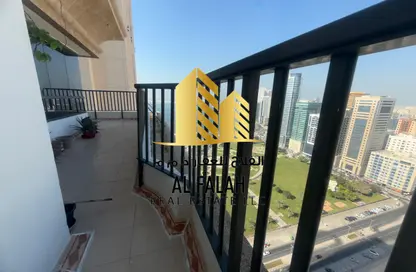 Duplex - 3 Bedrooms - 4 Bathrooms for rent in Al Marwa Tower 1 - Al Marwa Towers - Cornich Al Buhaira - Sharjah