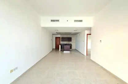 شقة - 2 غرف نوم - 1 حمام للبيع في أبراج القصر 2 - أبراج القصر - واحة السيليكون - دبي شقة - 2 غرف نوم - 1 حمام للبيع في أبراج القصر 2 - أبراج القصر - واحة السيليكون - دبي