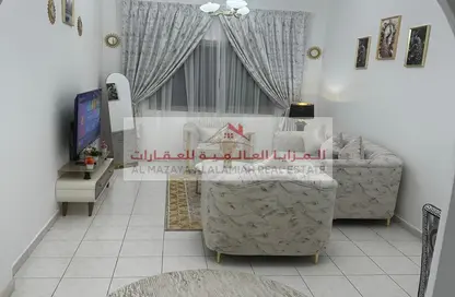 شقة - غرفة نوم - 2 حمامات للايجار في شارع التعاون - التعاون - الشارقة