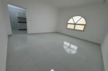 شقة - 1 حمام للايجار في مدينة الرياض - أبوظبي