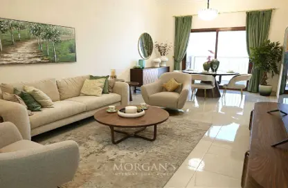 شقة - غرفة نوم - 1 حمام للبيع في جي 24 - منطقة 11 - قرية الجميرا سركل - دبي