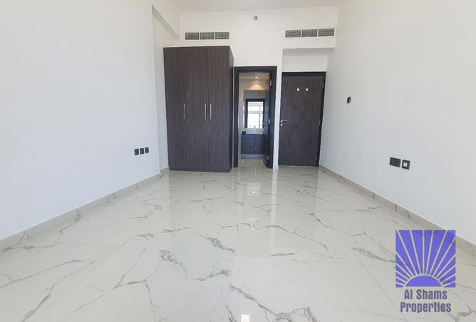 15451837 - صورة العقار 3