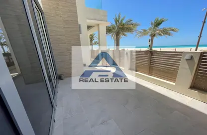تاون هاوس - 2 غرف نوم - 4 حمامات للبيع في ممشى السعديات - منطقة السعديات الثقافية - جزيرة السعديات - أبوظبي