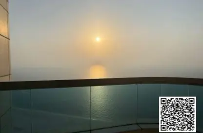 Apartment - 2 Bedrooms - 3 Bathrooms for rent in Corniche Tower - Ajman Corniche Road - Ajman