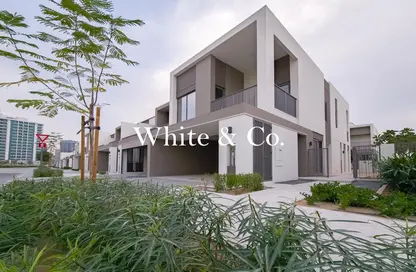 تاون هاوس - 4 غرف نوم - 5 حمامات للايجار في أورا جاردنز - تلال الغاف - دبي