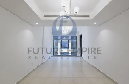Apartment - 1 Bedroom - 1 Bathroom for rent in Airport View Building - Al Garhoud - Dubai