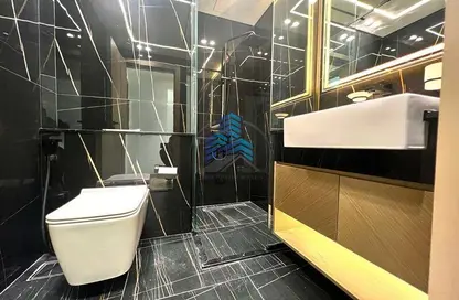 Bathroom image for: Apartment - 1 Bedroom - 2 Bathrooms for rent in Binghatti LUNA - Jumeirah Village Circle - Dubai, Image 1