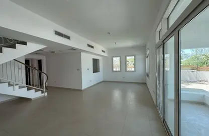 فيلا - 3 غرف نوم - 5 حمامات للبيع في قرية الخليج - الغدير - أبوظبي