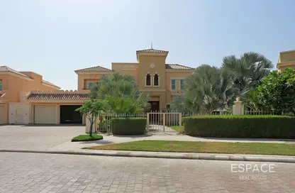 فيلا - 6 غرف نوم - 7 حمامات للبيع في كارمن - قمم النصر - مدينة دبي الرياضية - دبي